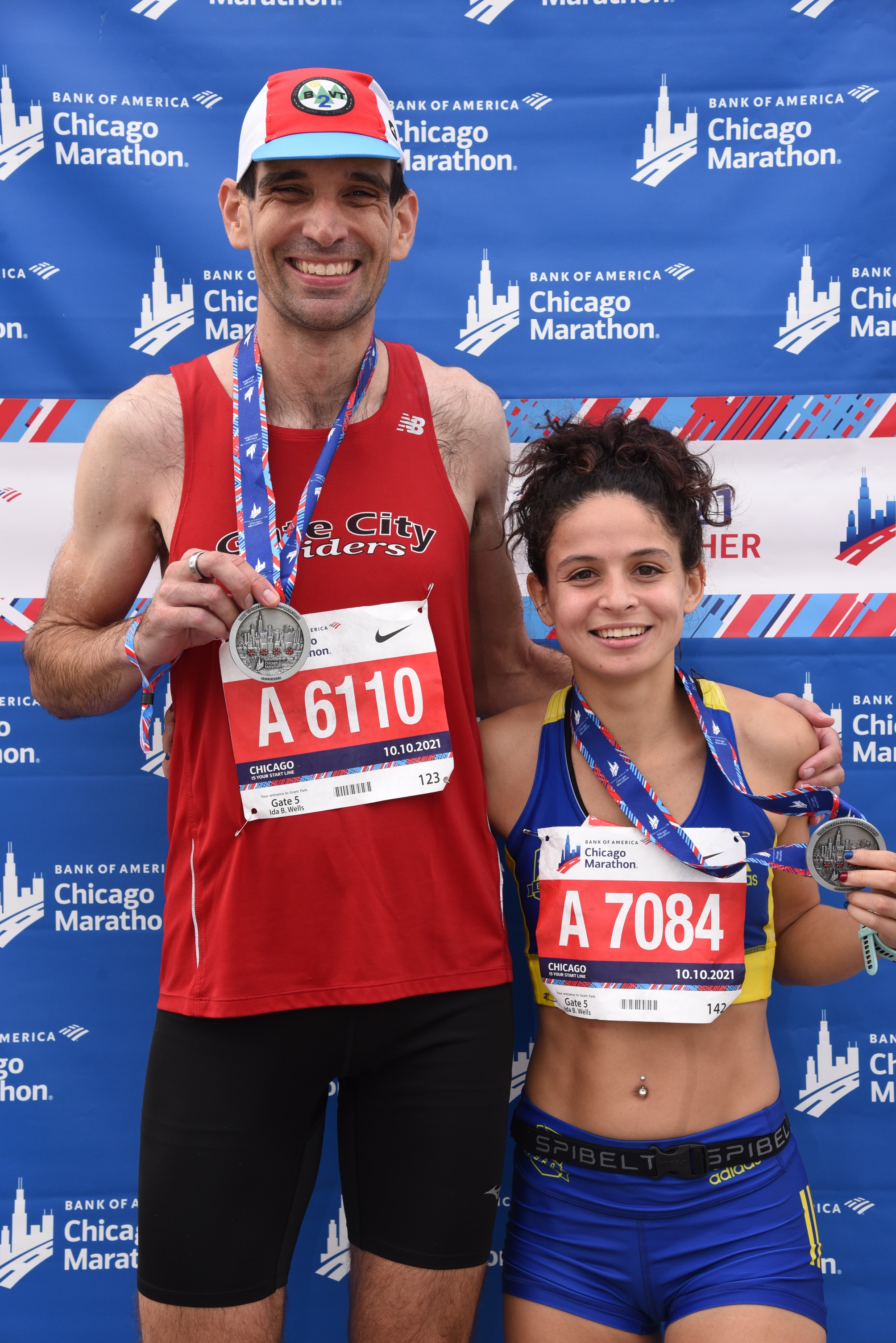 Courtney with Mark Furler after the Chicago Marathon, 2021